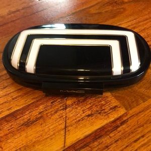 Mac stroke of midnight face palette